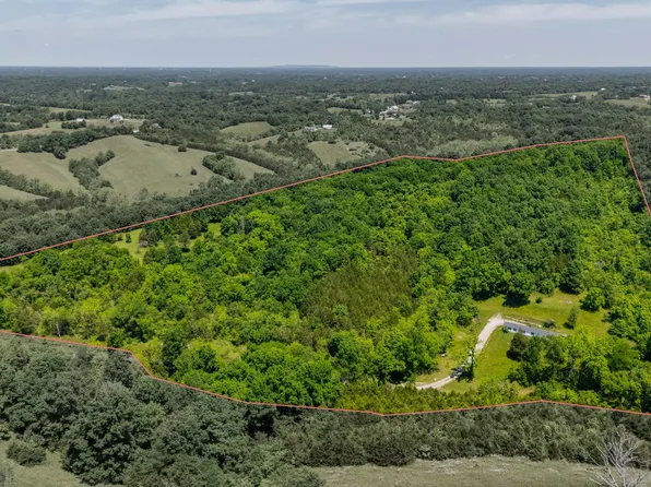 1265B Edmonson Rd, Lawrenceburg, KY 40342