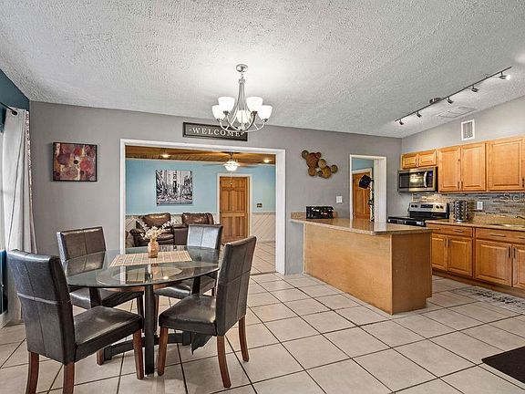 4th image of 7133 Karden Way