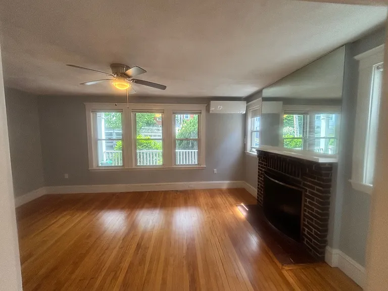 16 Sunset Rd #1 — Photo 4