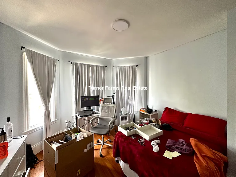 789 Columbia Rd — Photo 6