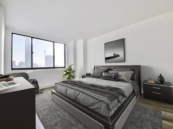 520 W 43rd St, New York, NY