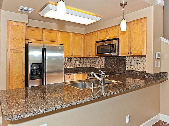 4th image of 92-1536 Aliinui Dr #1202