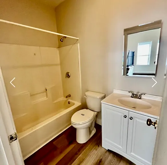 258 School St #2 — Photo 5