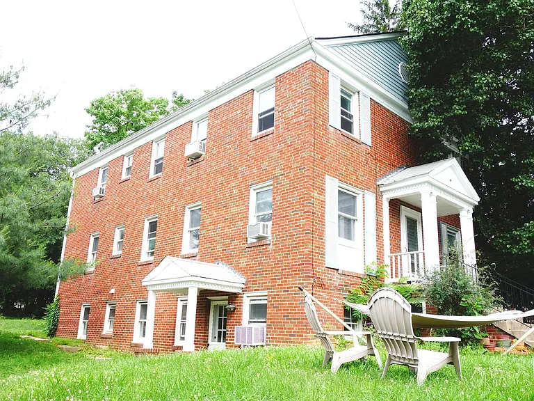 8210 Greenwood Ave — Photo 48