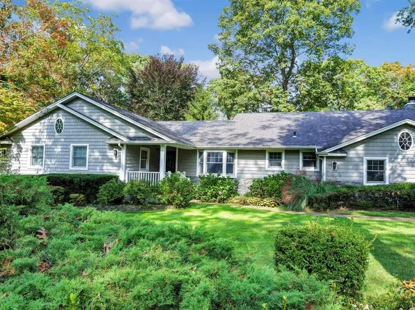 43 Balsam Drive, Dix Hills, NY 11746