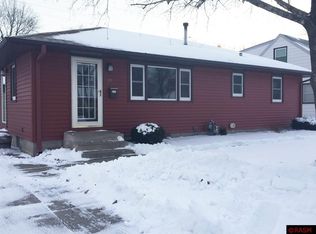 121 N Black Eagle Dr, Mankato, MN 56001