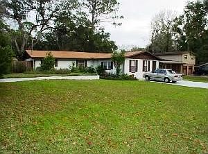 1st image of 2835 Robinette Dr