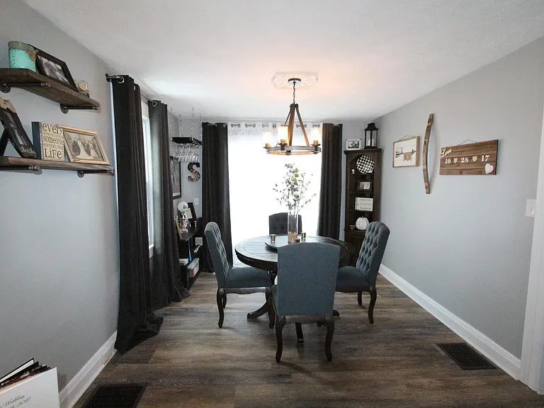 Arbordale Ave — Photo 7