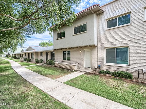 3rd image of 225 N STANDAGE -- #29