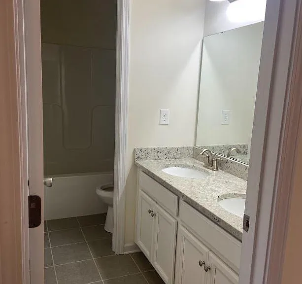 4235 Campbell View Ln — Photo 10