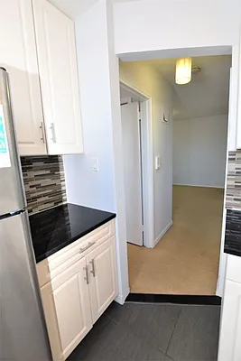 Rented by Merit Group & Associates | media 25