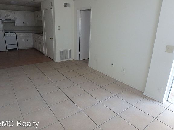 2nd image of 1410 Ponderosa St APT 225