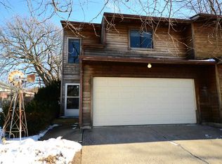 2021 S Ridge Dr, Coralville, IA 52241