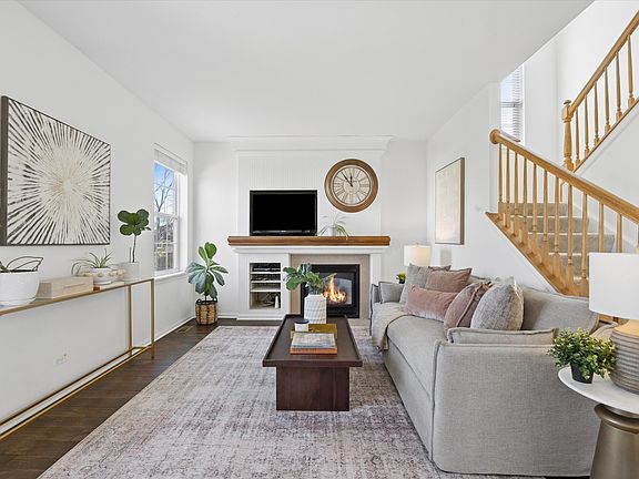 2nd image of 10468 Lansdale St