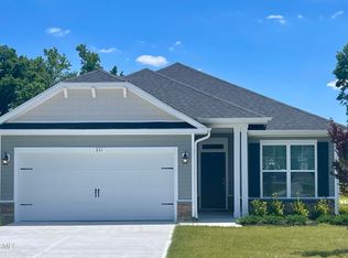 331 Copper Creek Dr, Winterville, NC 28590