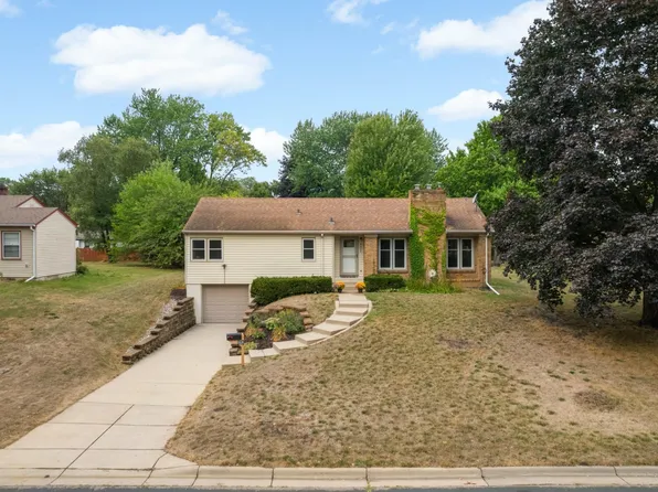 4057 Hampshire Ave N, Crystal, MN 55427