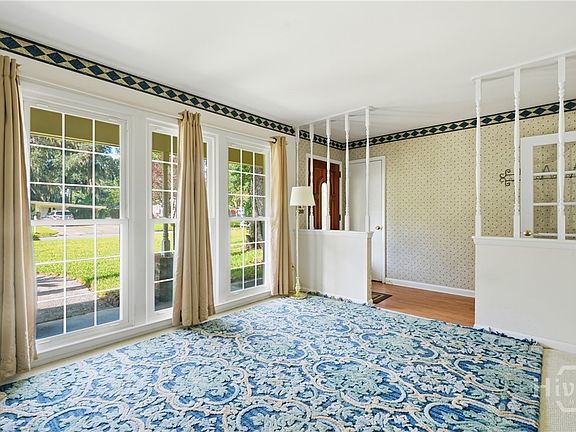 4th image of 520 Winwood Place