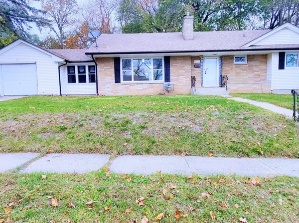 811 Indiana Ave, Rockford, IL 61102