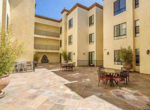 5th image of 6938 Laurel Canyon Blvd Unit 117