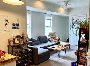 29 Holland St, Somerville, MA 02144