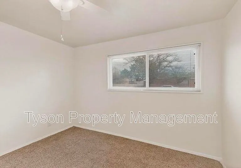 3503 Montclaire Dr NE — Photo 21