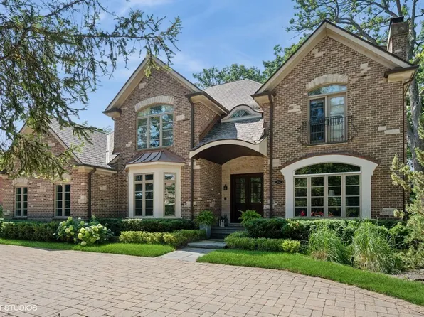 358 Winnetka Ave, Winnetka, IL 60093