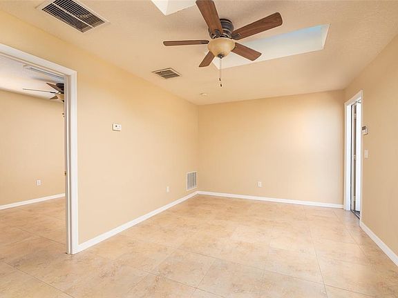 5th image of 4217 Austen Falls Ln