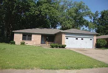 1st image of 2925 Etta Dr