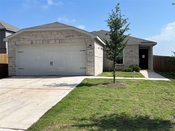 105 Riverdale Dr, Jarrell, TX 76537