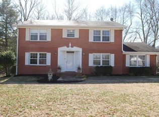 327 Windsor Dr, Sparta, TN 38583