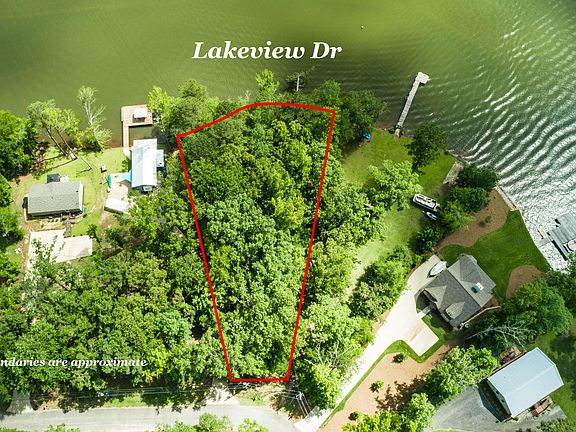 2nd image of Lakeview Dr