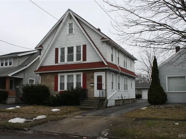 207 74th St, Niagara Falls, NY 14304