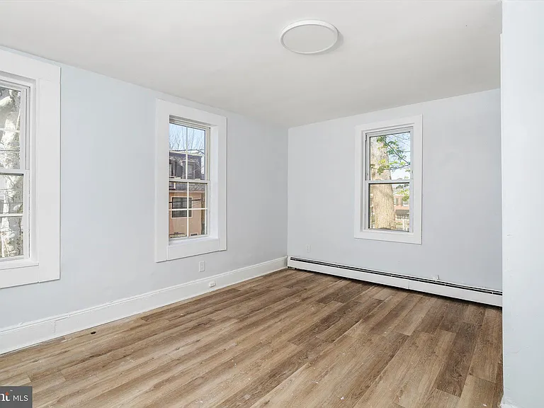 10 Lytle St #3 — Photo 13