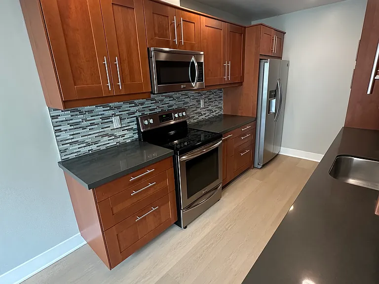 Kitchen Left