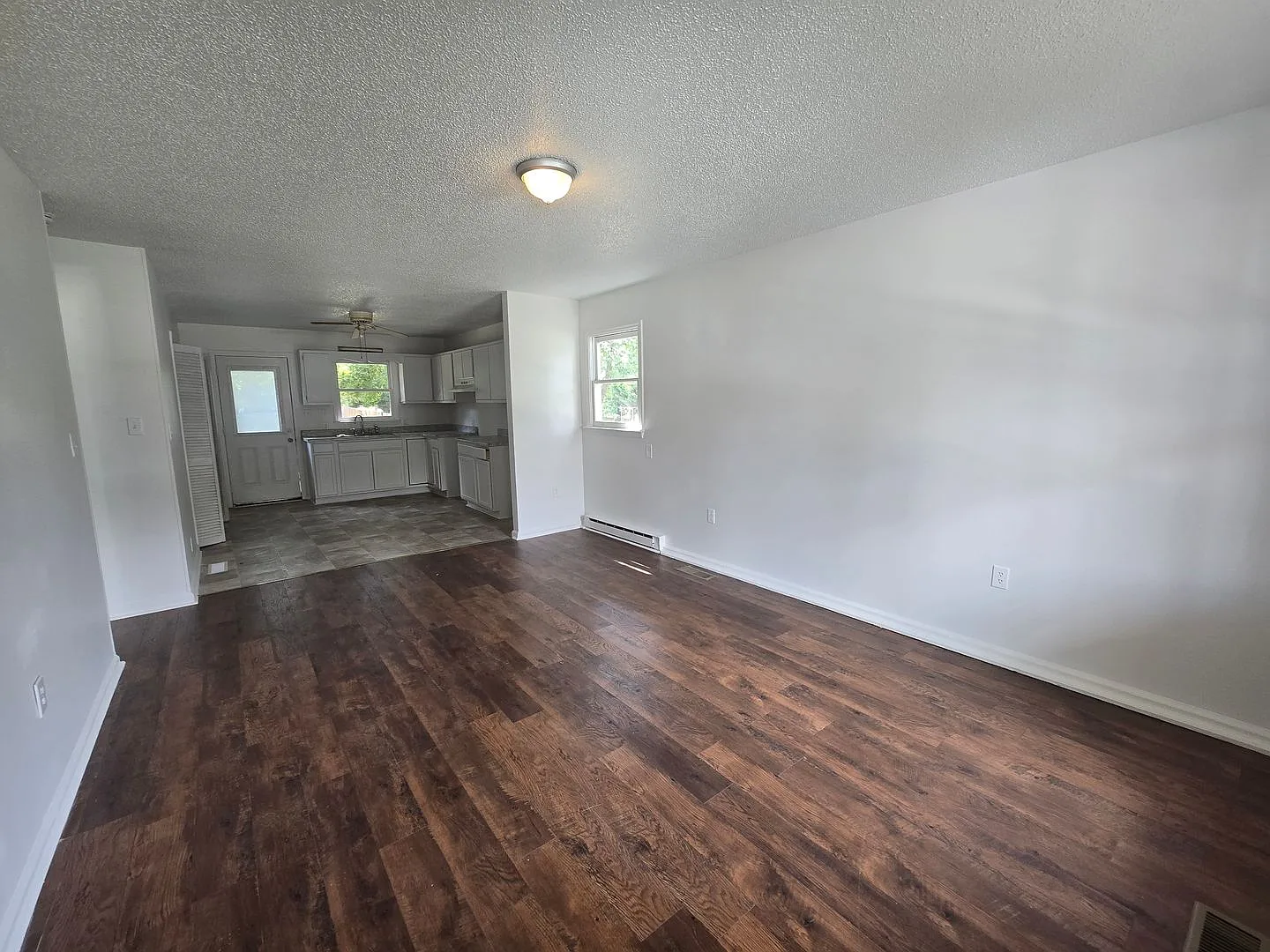 105 Chase Ave — Photo 4