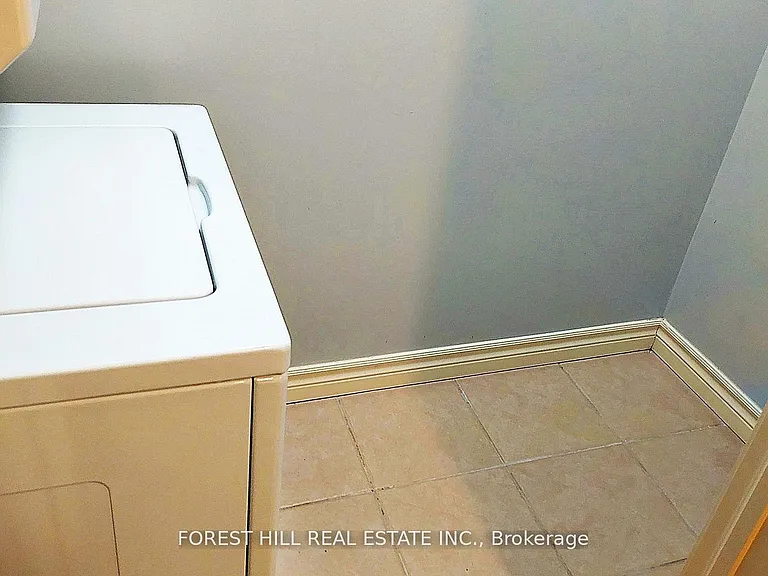 33 Wallace St #210 — Photo 17