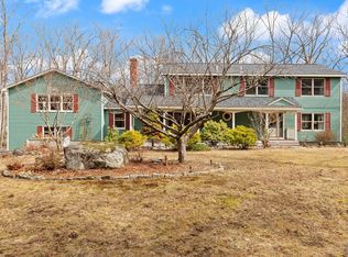 103 Forrest Rd, Westford, MA 01886