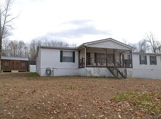 198 Paradise Rd, Lobelville, TN 37097
