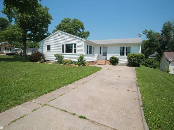 223 W Division St, Clarinda, IA 51632