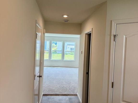 2nd image of 3377 Dewdrop Way