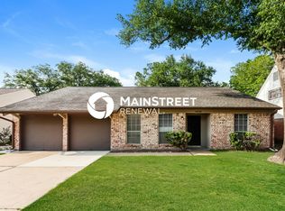 6038 W Airport Blvd, Houston, TX 77035