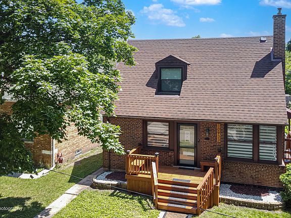 2nd image of 10933 S Avenue F