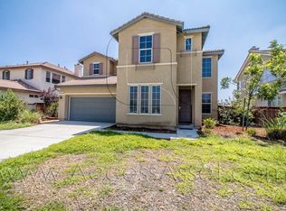 405 Riverview Dr, Redlands, CA 92374