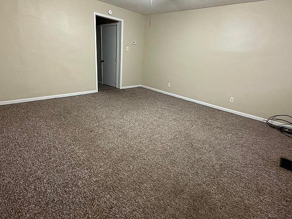 4th image of 209 Maryland St APT C