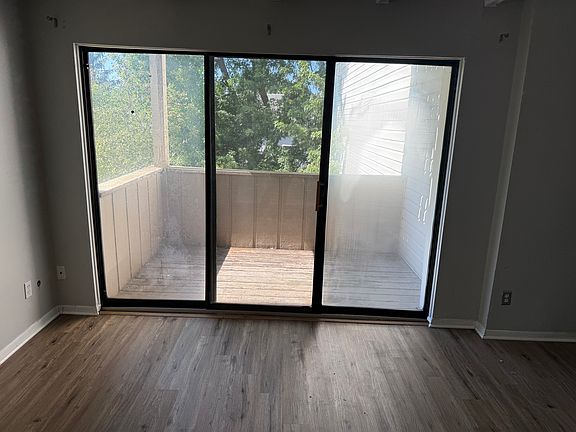 4th image of 1625 Cedarwood Dr APT 214