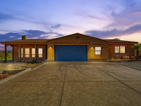 6061 Wind River Dr, Valley Springs, CA 95252