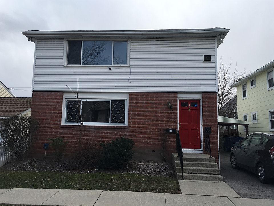 1st image of 115 Elmhurst Pl #1