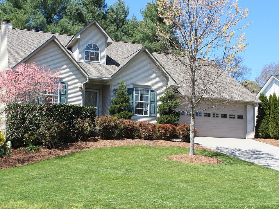 1st image of 1013 Edenbridge Way