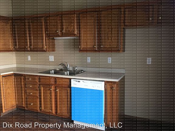 5th image of 2660 Halifax Dr