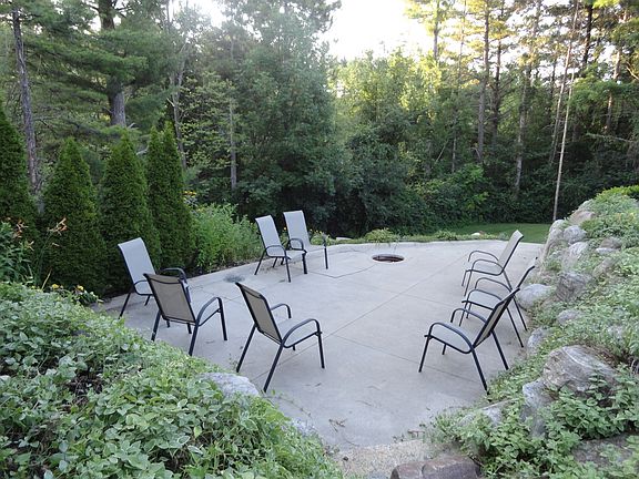 4th image of 3582 Westridge Ct